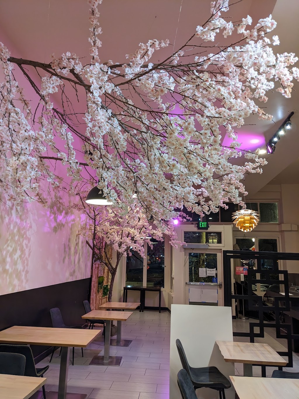 Nori Nori - Craft Handrolls | restaurant | 124 Castro St, Mountain View, CA 94041, USA | 6509387000 OR +1 650-938-7000