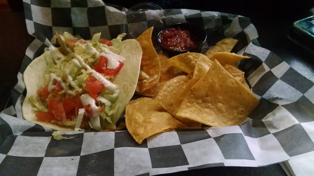 Log Cabin Bar | restaurant | 181 S Main St #8918, Freeland, MI 48623, USA | 9896955761 OR +1 989-695-5761