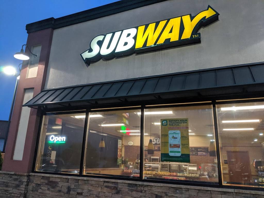 Pilot Travel Center | restaurant | 6418 Centennial Blvd, Nashville, TN 37209, USA | 6153507225 OR +1 615-350-7225