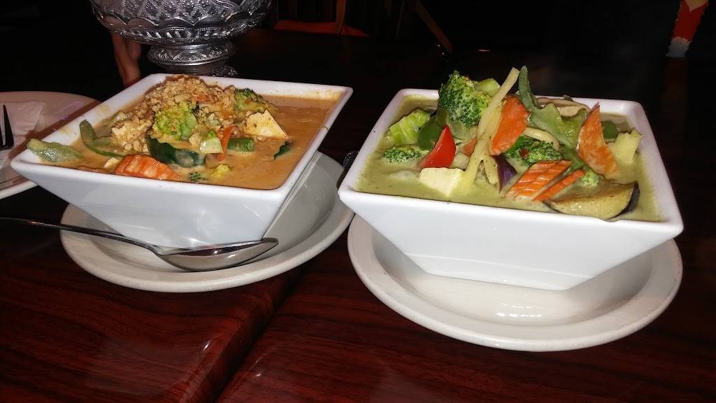 Thai Basil | restaurant | 403 W University Dr #101, Tempe, AZ 85281, USA | 4809689250 OR +1 480-968-9250