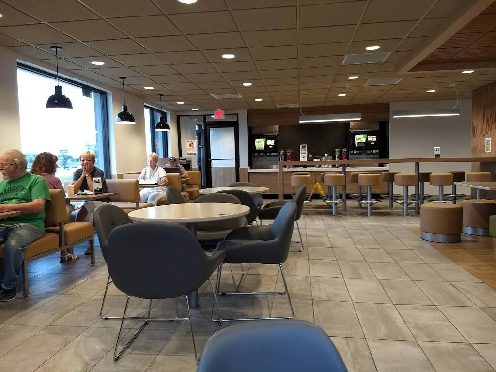 McDonalds | cafe | 4101 S Campbell Ave, Springfield, MO 65807, USA | 4178874101 OR +1 417-887-4101