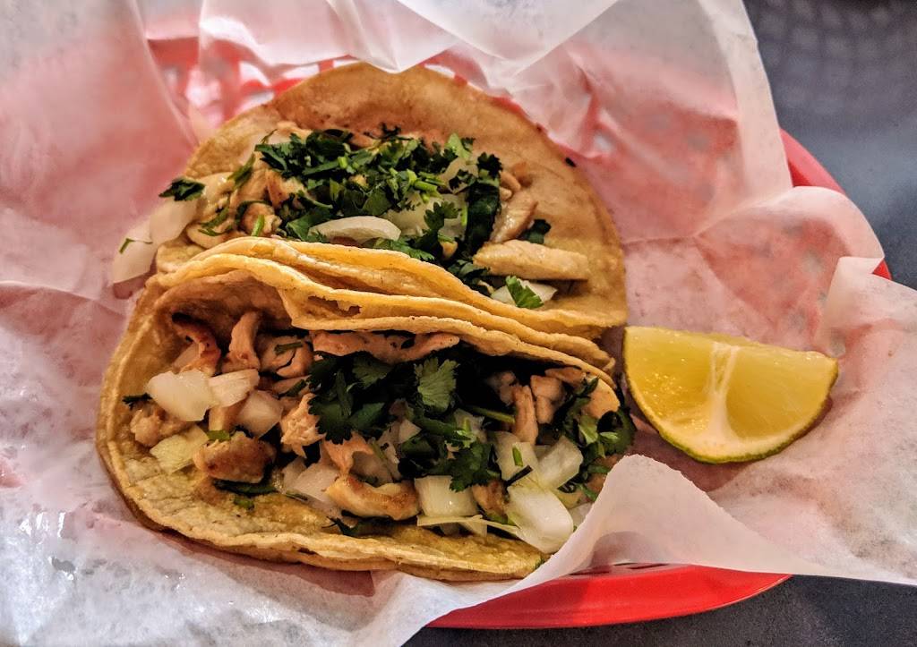 Breakfast 96 & Tacos | restaurant | 4825 E 96th St Suite 1500, Indianapolis, IN 46240, USA | 3176690240 OR +1 317-669-0240