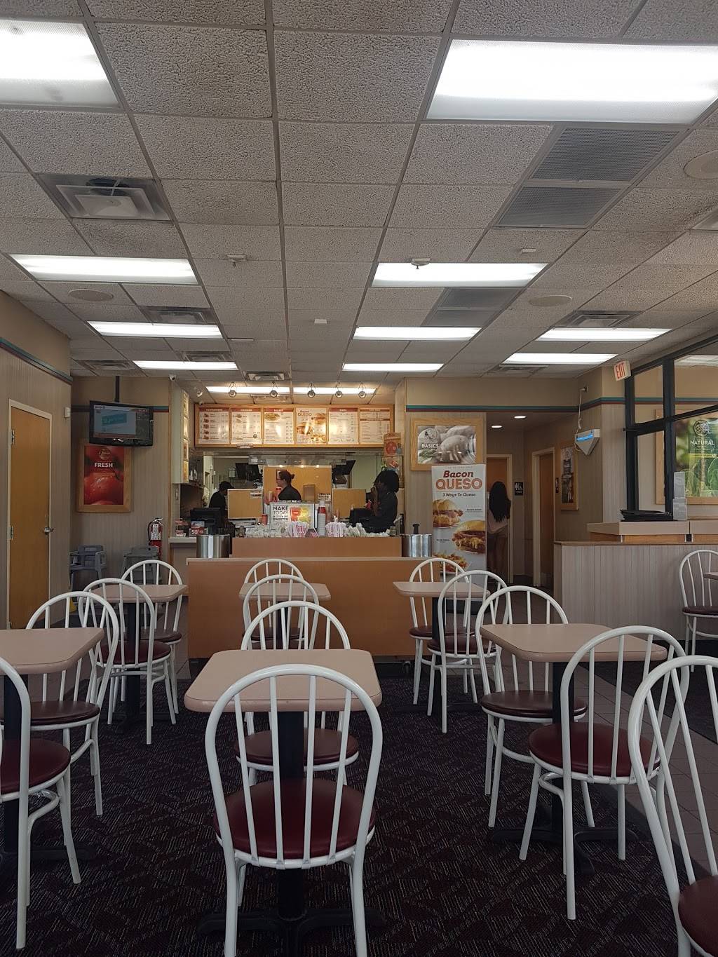 Wendys | restaurant | 2910 Emmorton Rd, Abingdon, MD 21009, USA | 4105695500 OR +1 410-569-5500