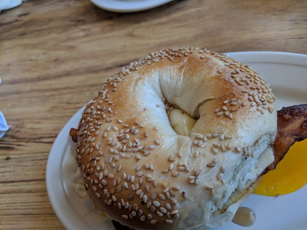 Georges Place | restaurant | 36 Gleneida Ave, Carmel Hamlet, NY 10512, USA | 8452253933 OR +1 845-225-3933