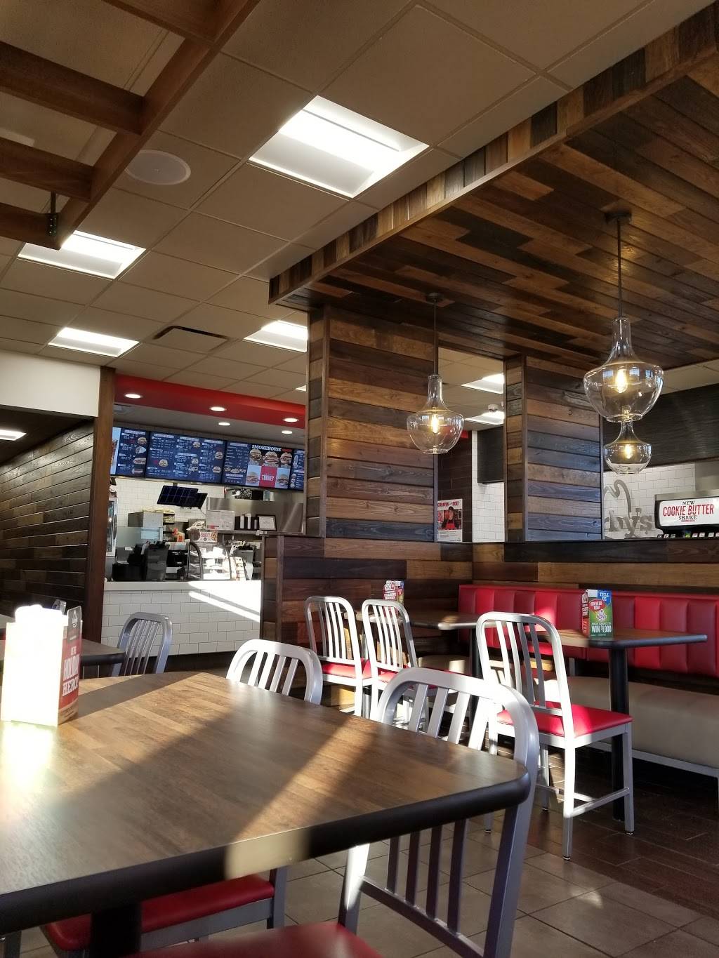 Arbys | restaurant | 910 East 53rd St N, Park City, KS 67219, USA | 3168319810 OR +1 316-831-9810