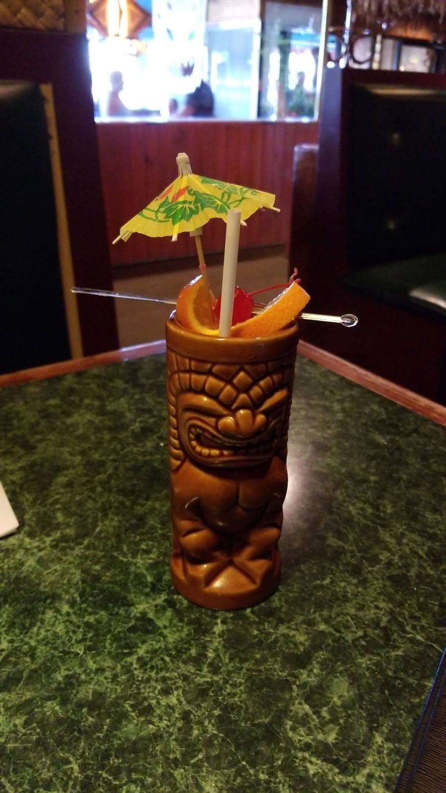 Restaurant Chateau De La Lune | restaurant | 569 Boulevard des Seigneurs, Terrebonne, QC J6W 1T5, Canada | 4504719912 OR +1 450-471-9912