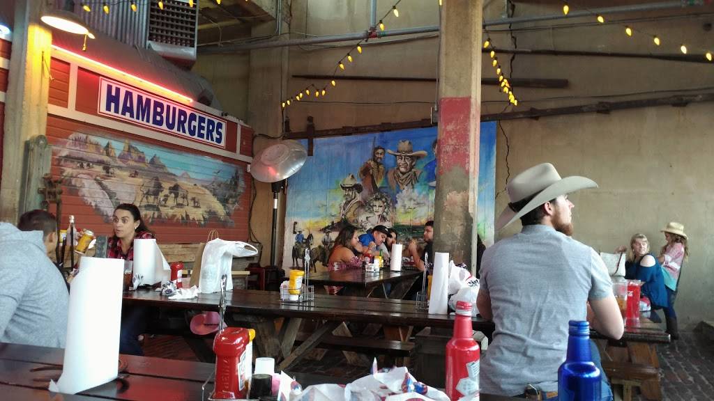 Trailboss Burgers | restaurant | 140 E Exchange Ave, Fort Worth, TX 76164, USA | 8176251070 OR +1 817-625-1070