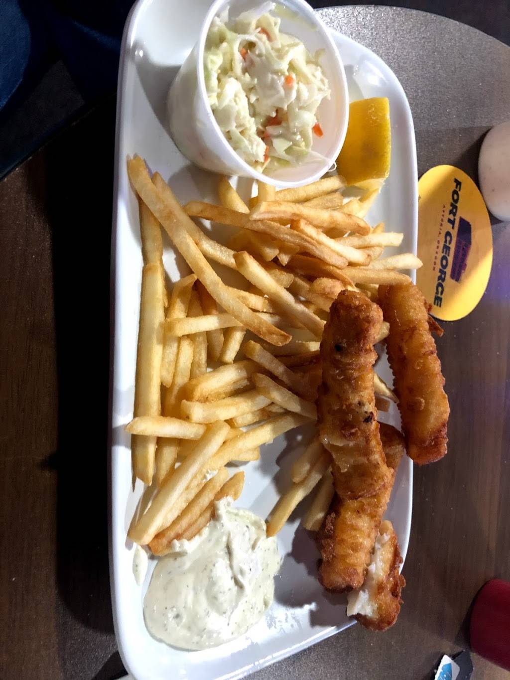 Long Beach Tavern | restaurant | 305 Pacific Ave S, Long Beach, WA 98631, USA | 3606423235 OR +1 360-642-3235