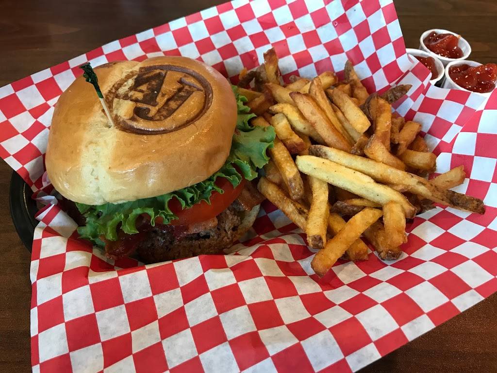 Angus Jack | restaurant | 1001 SW Regional Airport Blvd, Bentonville, AR 72712, USA | 4792509230 OR +1 479-250-9230