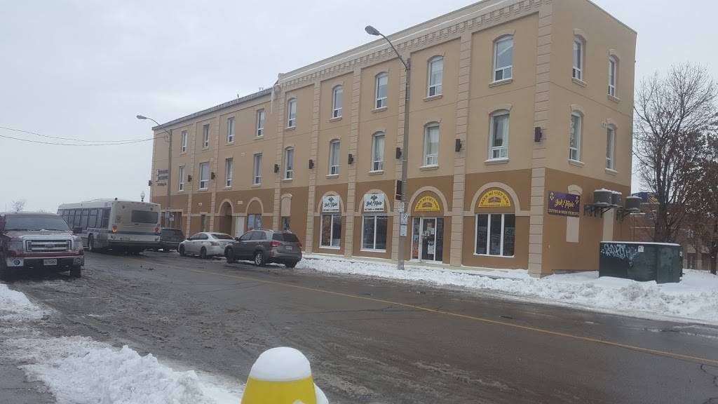 Banh Mi Viet Nam | restaurant | 8 King St, Brantford, ON N3T 3C3, Canada | 5197541819 OR +1 519-754-1819