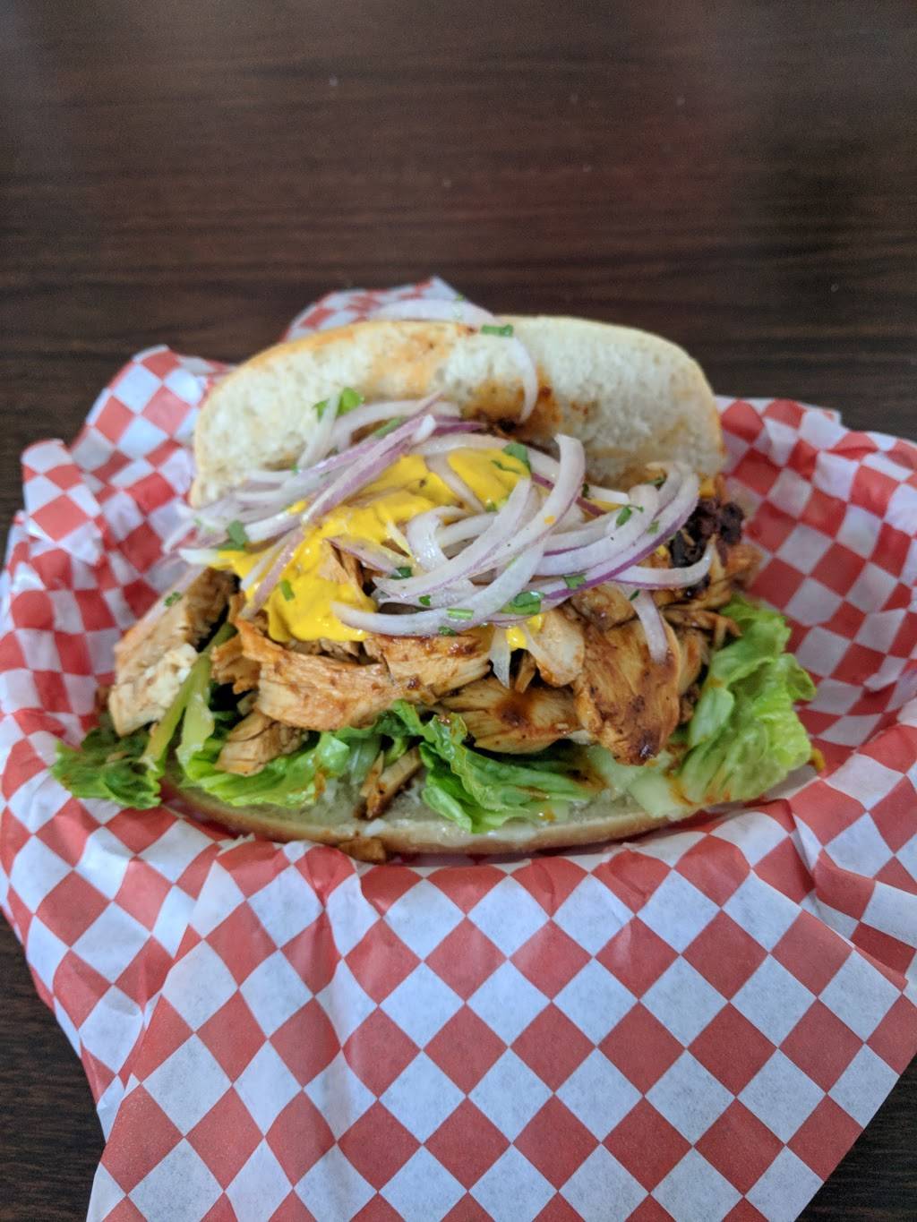 Don Juan Peruvian Sandwiches | restaurant | 3720 E Raymond St, Indianapolis, IN 46203, USA | 3173774677 OR +1 317-377-4677