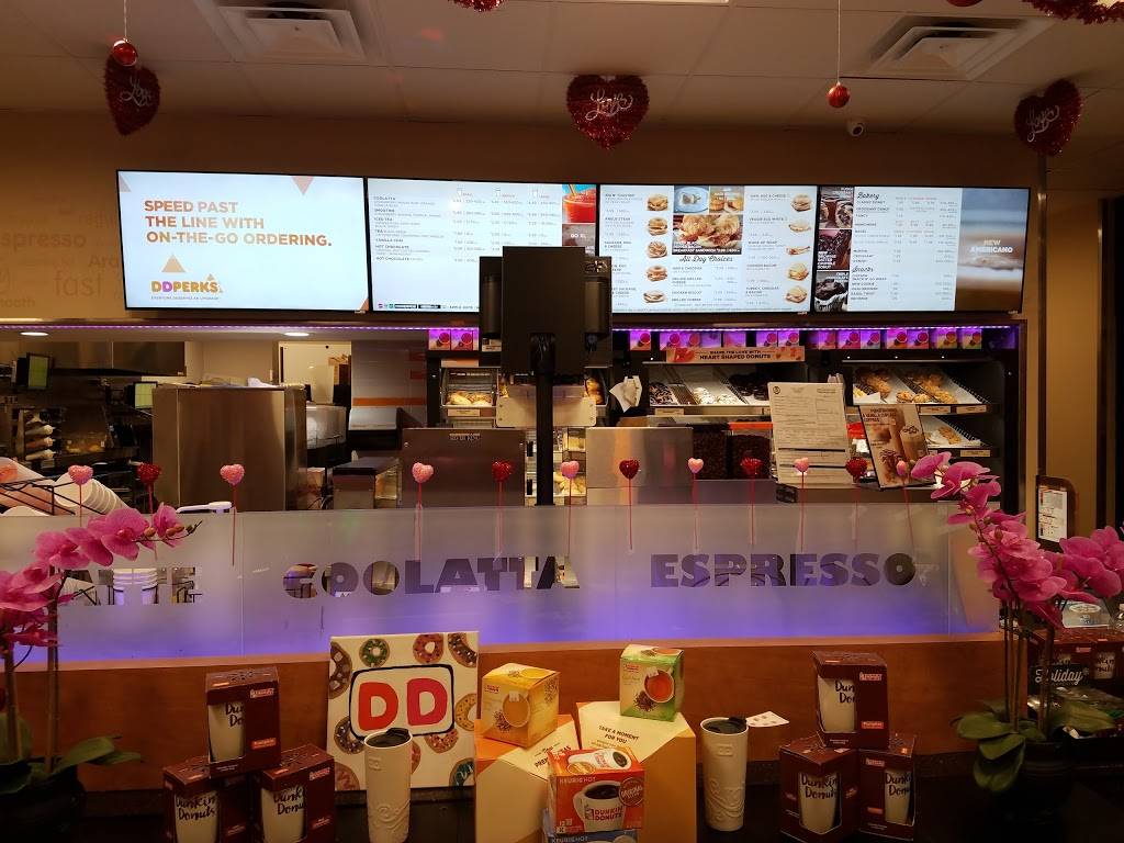 Dunkin Donuts | cafe | 8080 N Milwaukee Ave, Niles, IL 60714, USA | 8478231111 OR +1 847-823-1111
