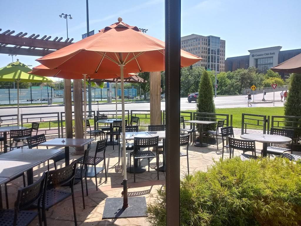 Zoës Kitchen | restaurant | 100 Ward Pkwy, Kansas City, MO 64112, USA | 8165312044 OR +1 816-531-2044