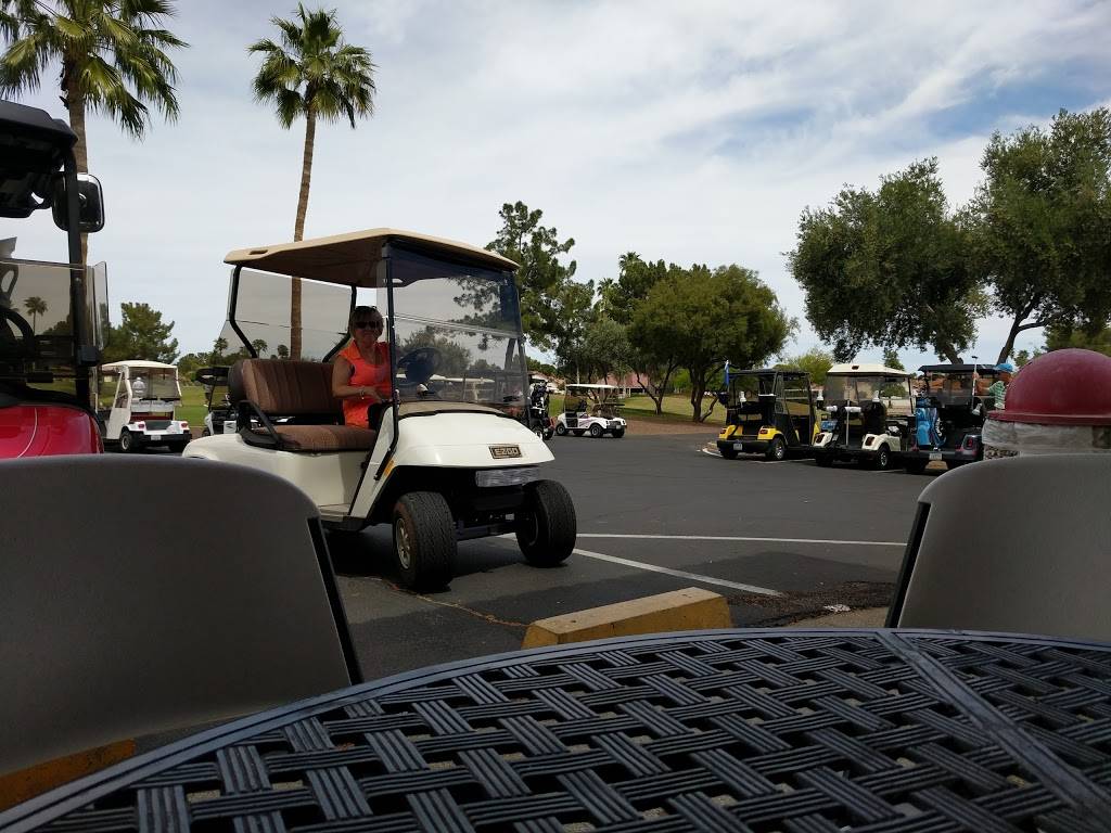 The Crooked Putter Restaurant | restaurant | 14260 W Meeker Blvd, Sun City West, AZ 85375, USA | 6235446090 OR +1 623-544-6090