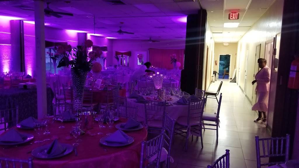 Caribbean delight catering restaurant | restaurant | 3134 W Commercial Blvd, Tamarac, FL 33309, USA | 9547311880 OR +1 954-731-1880