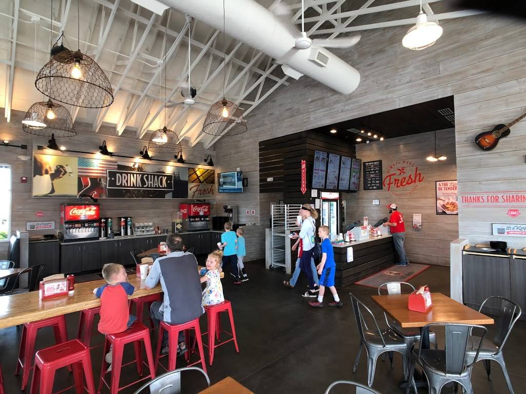 Slim Chickens | restaurant | 5805 S 85th St, Lincoln, NE 68526, USA | 4029045491 OR +1 402-904-5491