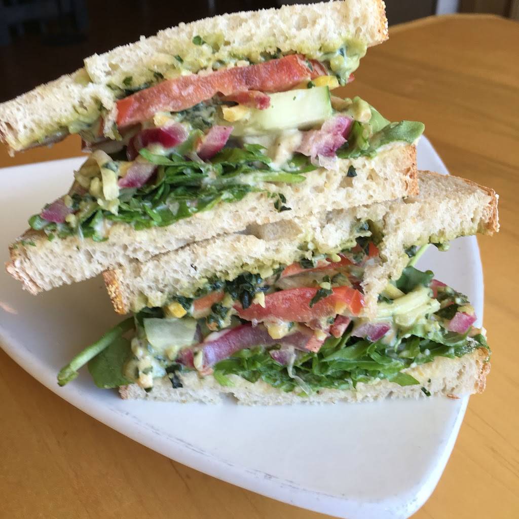 The Owlery Restaurant | restaurant | 118 W 6th St, Bloomington, IN 47404, USA | 8123337344 OR +1 812-333-7344