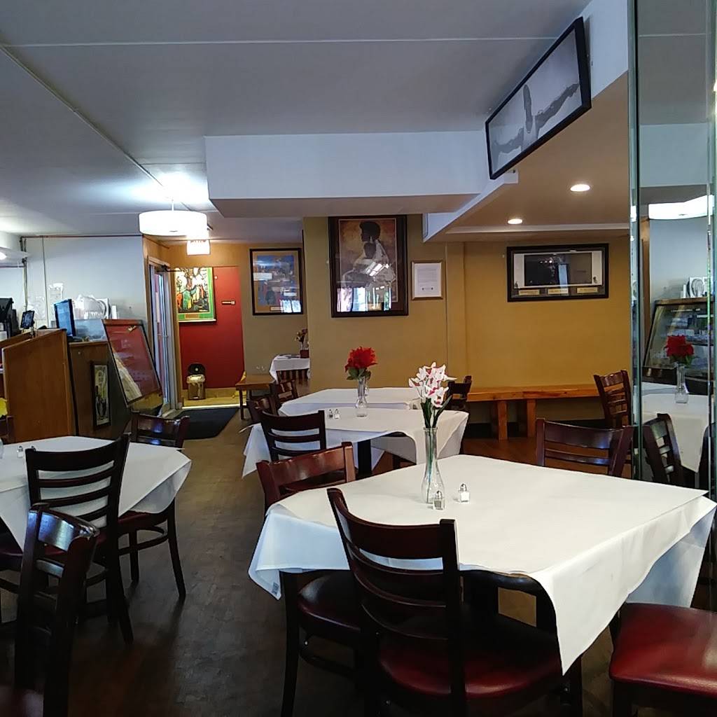 Pearls Place Restaurant | restaurant | 3901 S Michigan Ave, Chicago, IL 60653, USA | 7732851700 OR +1 773-285-1700