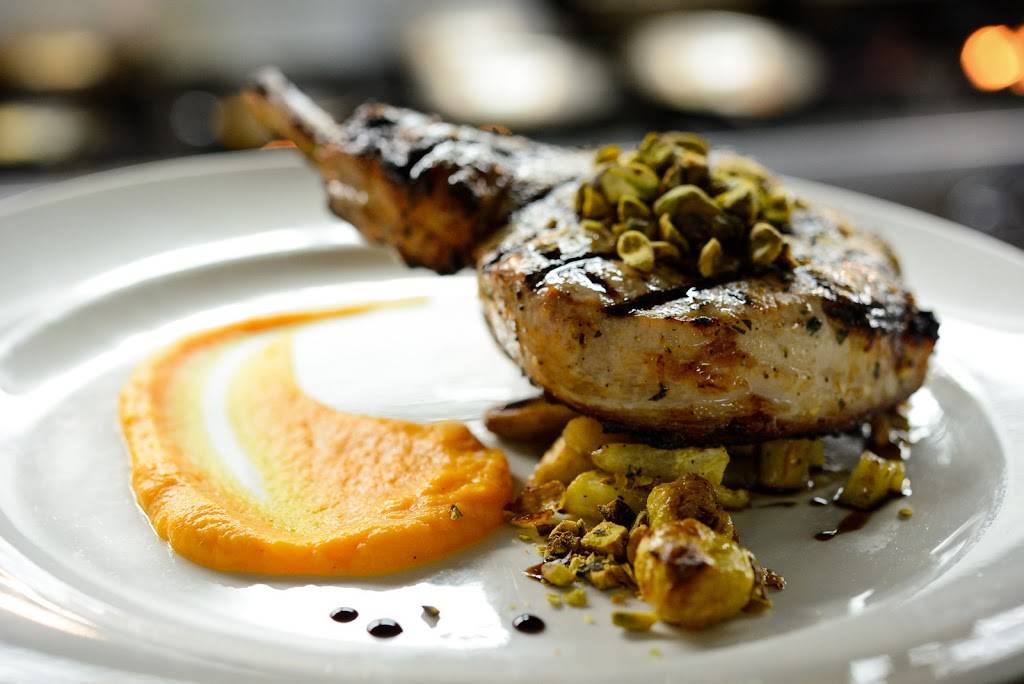 Quiessence | restaurant | 6106 S 32nd St, Phoenix, AZ 85042, USA | 6022760601 OR +1 602-276-0601