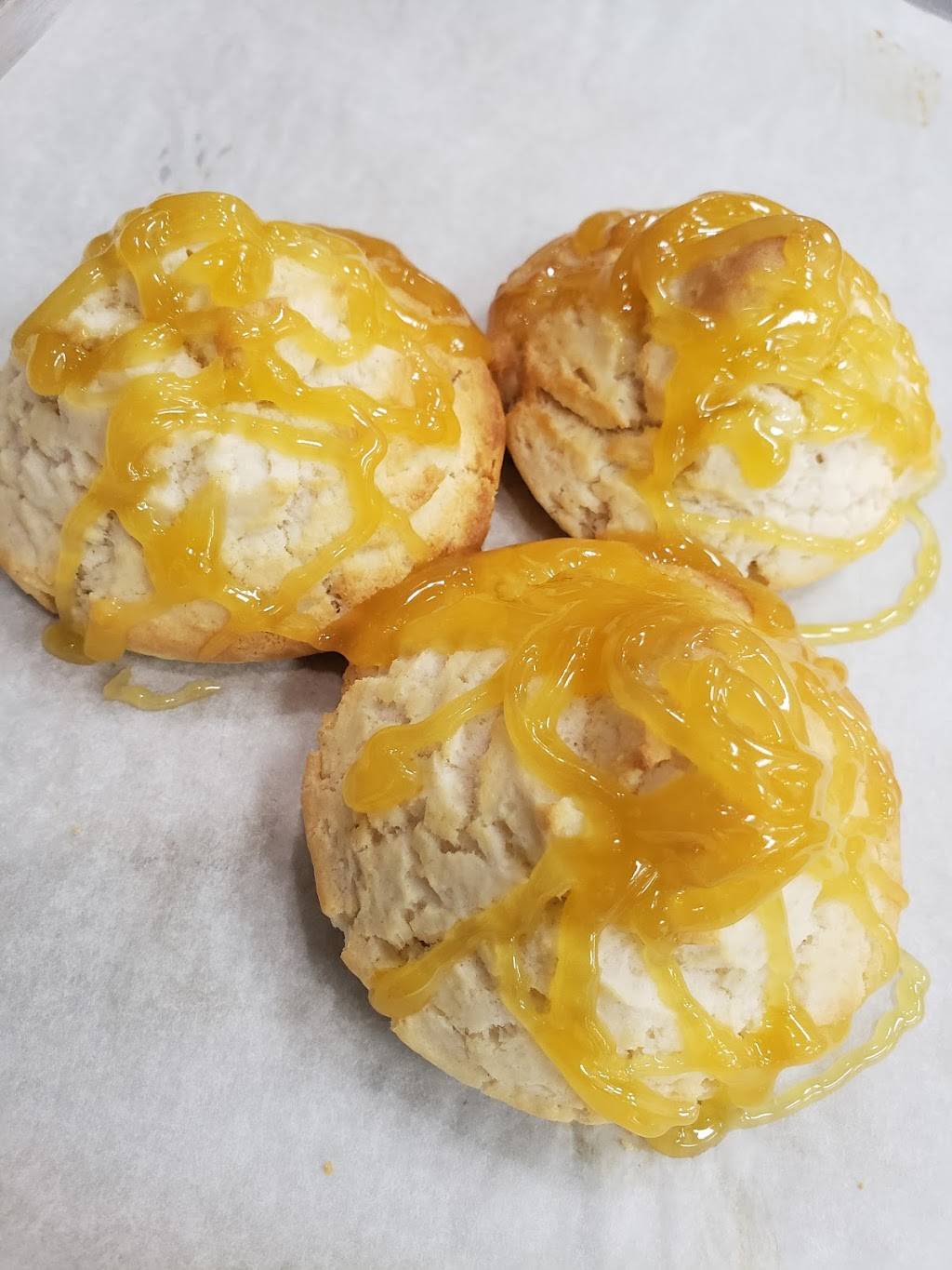 Krispy Krunchy Chicken | restaurant | 1120 W Broadway Ave, Minneapolis, MN 55411, USA | 6128863344 OR +1 612-886-3344