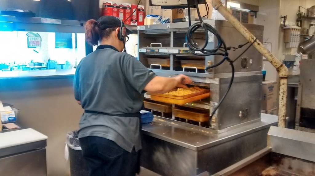 Long John Silvers | restaurant | 484 S Lake Rd S, Scottsburg, IN 47170, USA | 8127526205 OR +1 812-752-6205