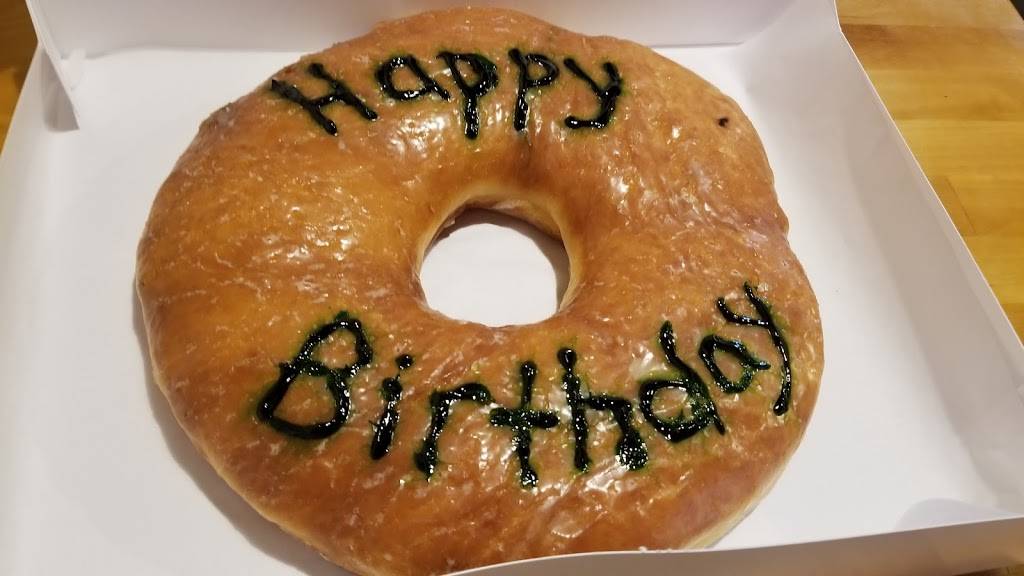 Dough Co. Doughnuts & Coffee | restaurant | 801 Boulevard St B, Dover, OH 44622, USA | 3308270700 OR +1 330-827-0700