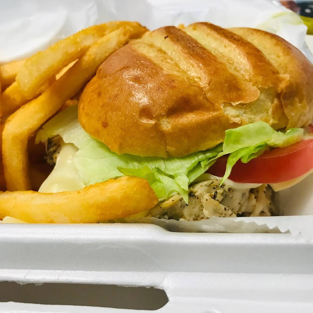 Red Tomato Pizza | restaurant | 11 Exchange St, Barre, MA 01005, USA | 9783553536 OR +1 978-355-3536