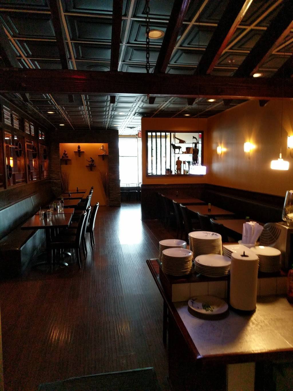 Lung Yung Restaurant | restaurant | 275-50 NJ-10, Succasunna, NJ 07876, USA | 9735847766 OR +1 973-584-7766