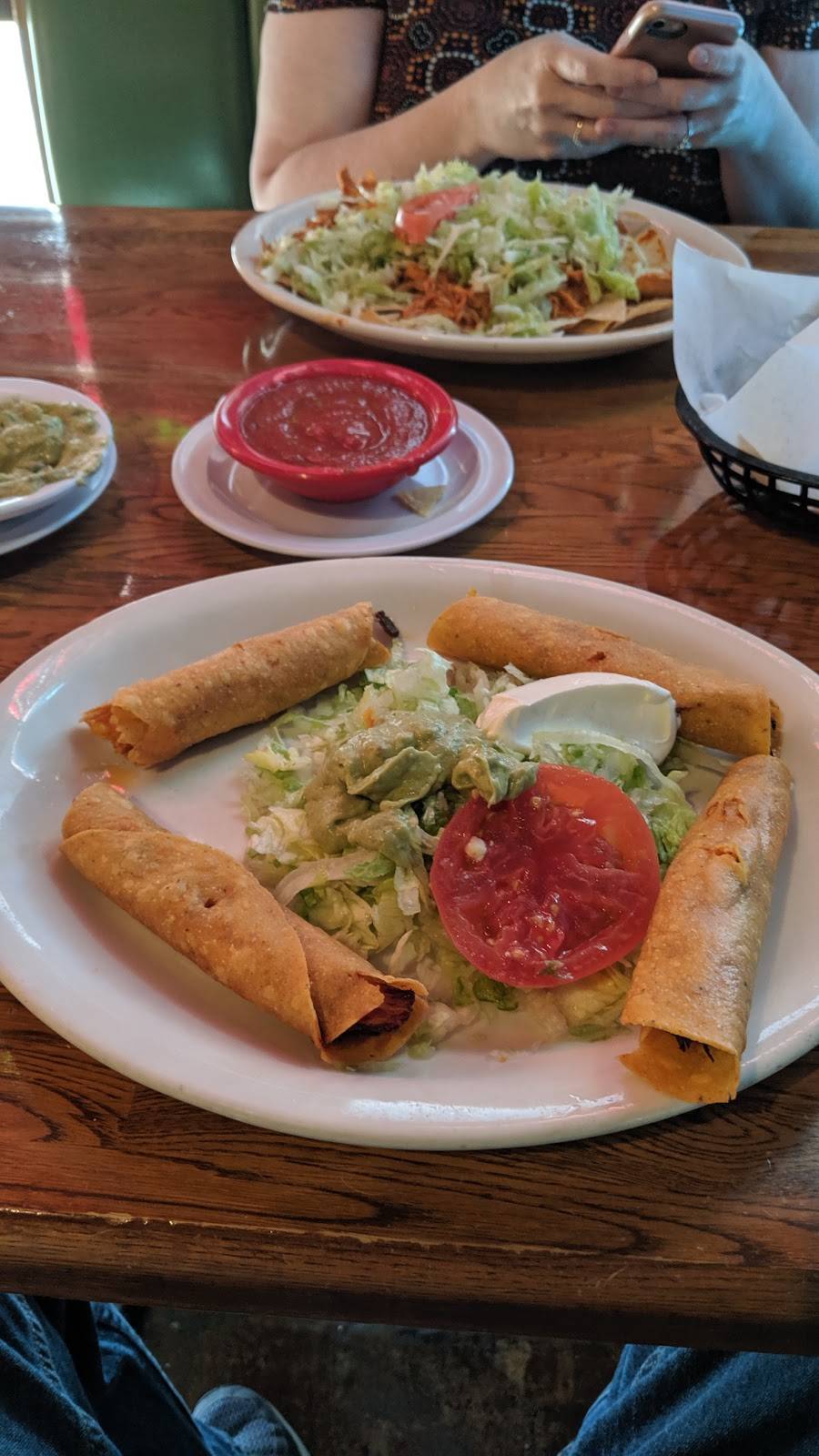 Habaneros | restaurant | 750 Colonial Promenade Pkwy, Alabaster, AL 35007, USA | 2056850388 OR +1 205-685-0388