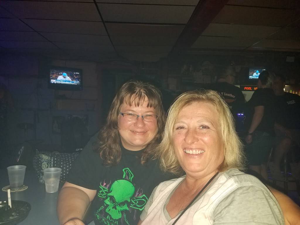 Big Babys Bar & Grill | restaurant | 1929 W 8th St, Anderson, IN 46016, USA | 7656436822 OR +1 765-643-6822