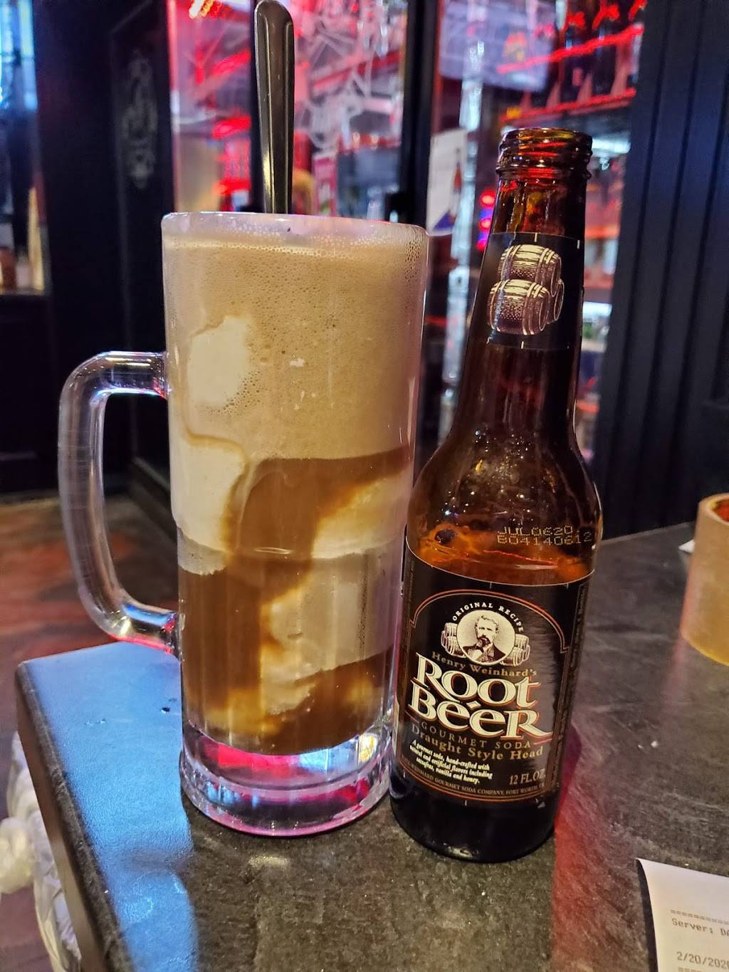 Fire Barn Sports Bar & Grill | restaurant | 2523 River Rd Dr, Waterloo, NE 68069, USA | 4029323600 OR +1 402-932-3600