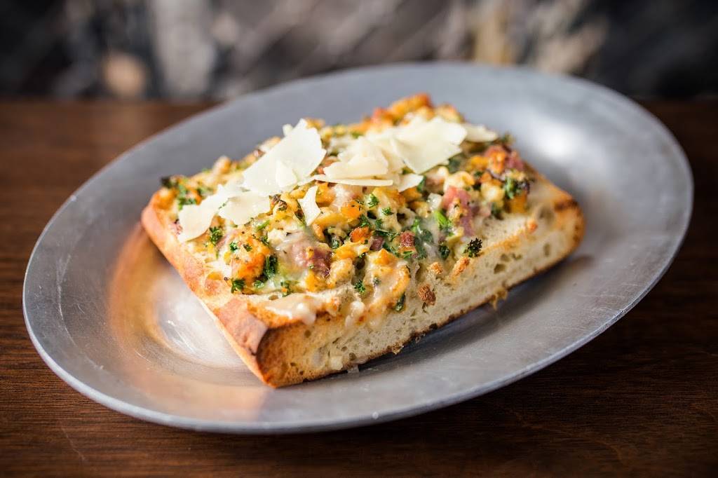 Longacre Chicago | restaurant | Pizza Box 1309 West Wilson Avenue, Dining Room & Garden 1303 West Wilson Avenue, Chicago, IL 60640, USA | 7732937413 OR +1 773-293-7413