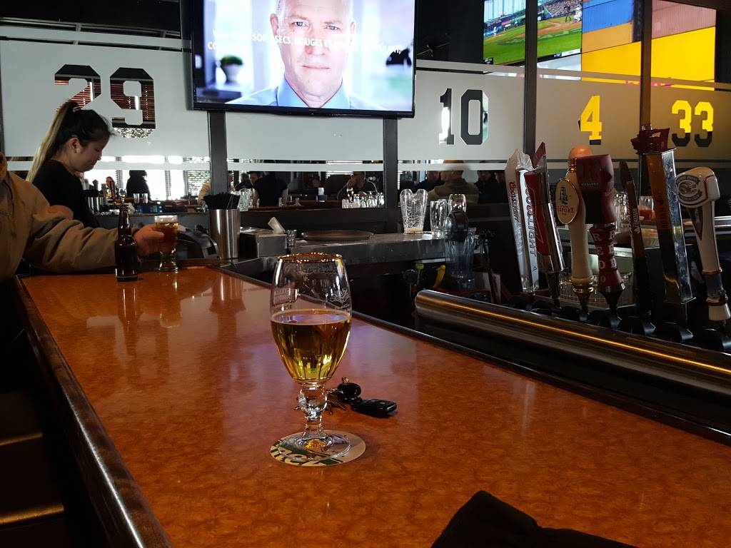 La Cage - Brasserie sportive | restaurant | 2247 Chemin Gascon, Terrebonne, QC J6X 4H3, Canada | 4509612243 OR +1 450-961-2243