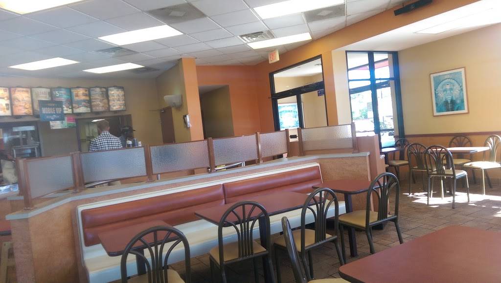 Taco Bell | meal takeaway | 1209 W Lincoln Hwy, DeKalb, IL 60115, USA | 8157567947 OR +1 815-756-7947