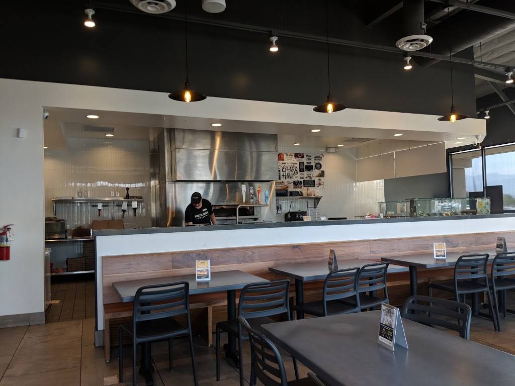 Pieology Pizzeria, Corona Hills | restaurant | 300 N McKinley St, Corona, CA 92879, USA | 9512793192 OR +1 951-279-3192