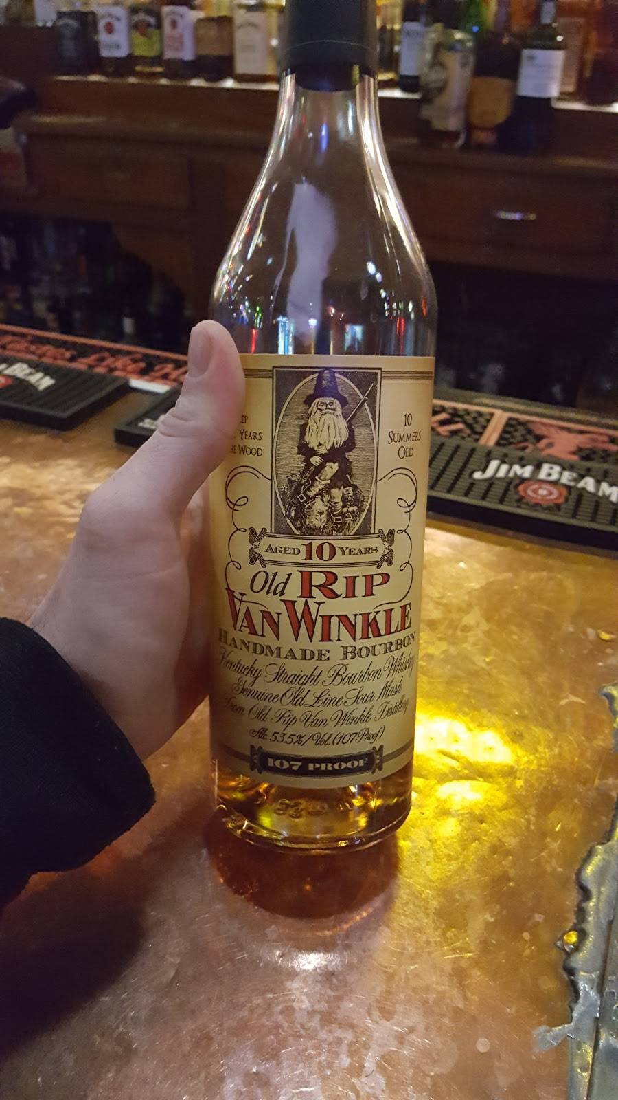 The B-List | restaurant | 343 Division St, Bellevue, KY 41073, USA | 8592617033 OR +1 859-261-7033