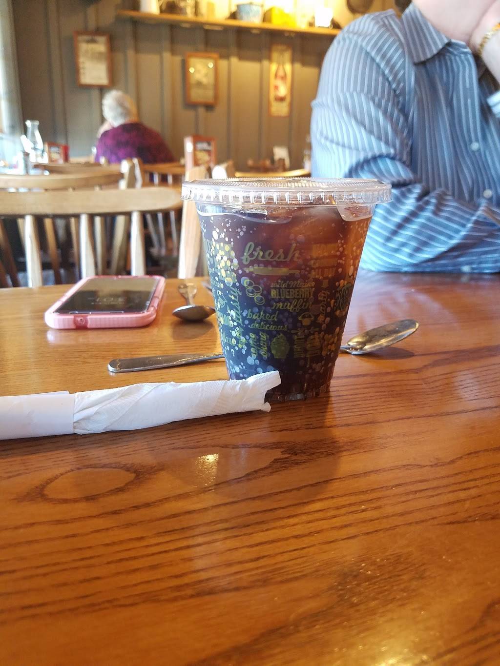 Cracker Barrel Old Country Store | restaurant | 2220 Elkhorn Rd, Lexington, KY 40505, USA | 8592932555 OR +1 859-293-2555