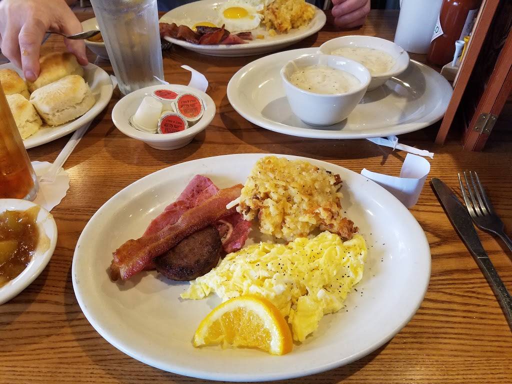 Cracker Barrel Old Country Store | restaurant | 1134 Woodruff Rd, Greenville, SC 29607, USA | 8642866051 OR +1 864-286-6051