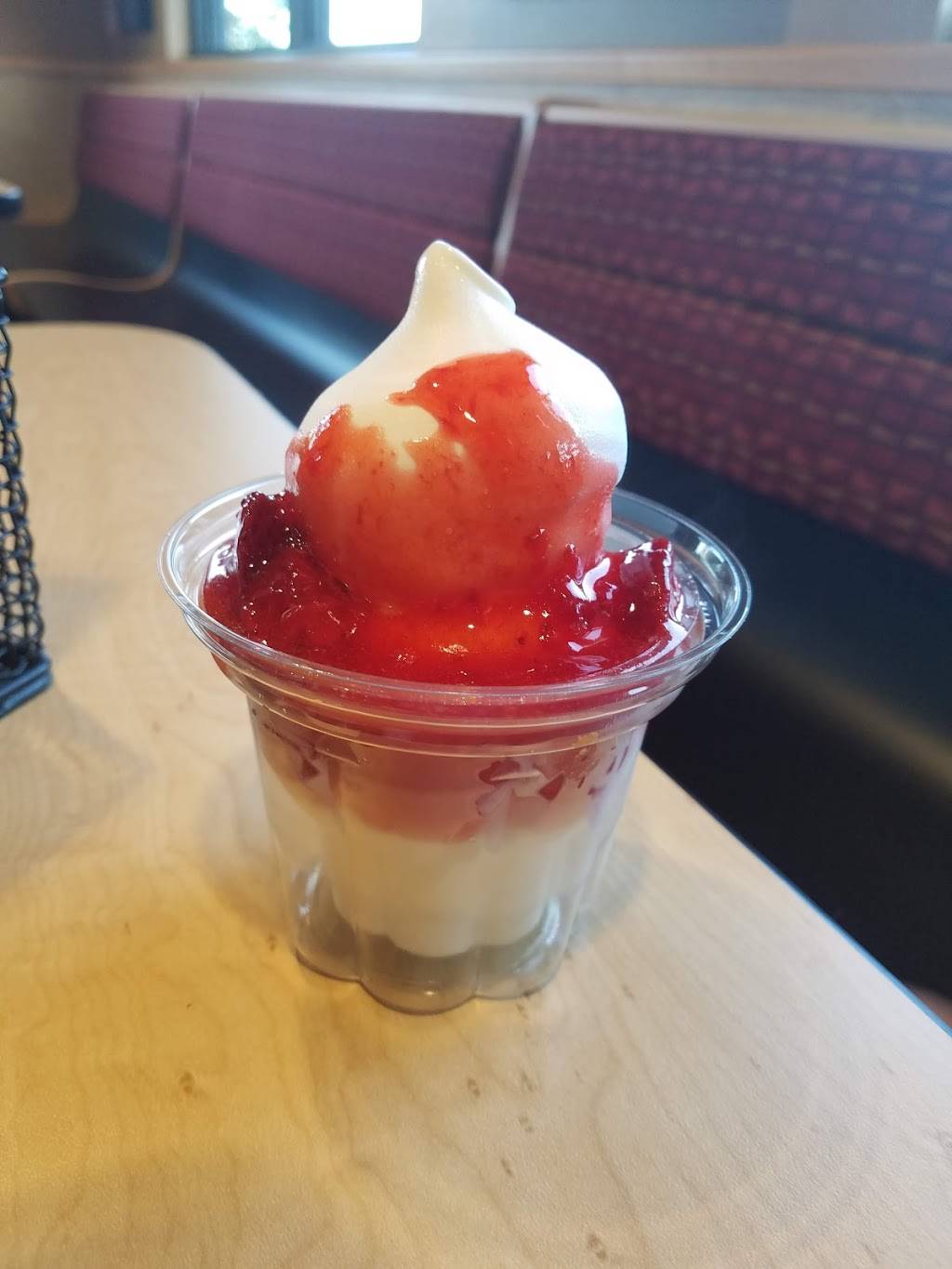 Dairy Queen Store | restaurant | 3707 S Main St, Stafford, TX 77477, USA | 2819698328 OR +1 281-969-8328