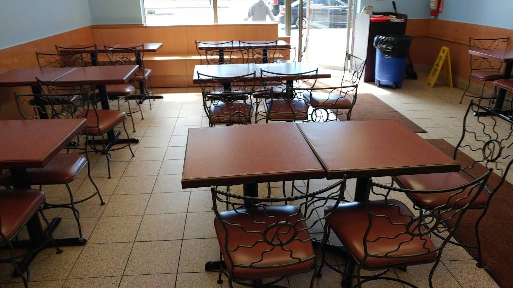 Ninas Tropical Island Caribbean Restaurant | restaurant | 20 Rivermede Rd, Concord, ON L4K 3N3, Canada | 9056698301 OR +1 905-669-8301