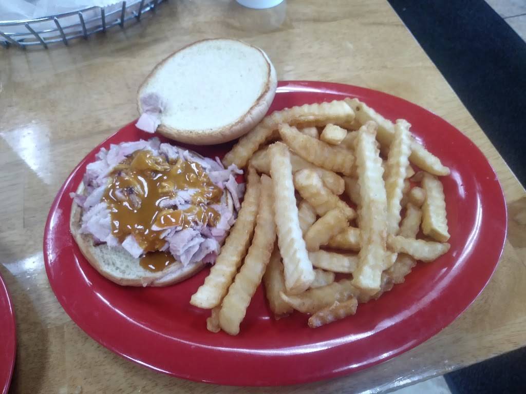 Bevs Burger Café | restaurant | 315 Northeast Santa Fe Boulevard, High Springs, FL 32643, USA | 3864549434 OR +1 386-454-9434