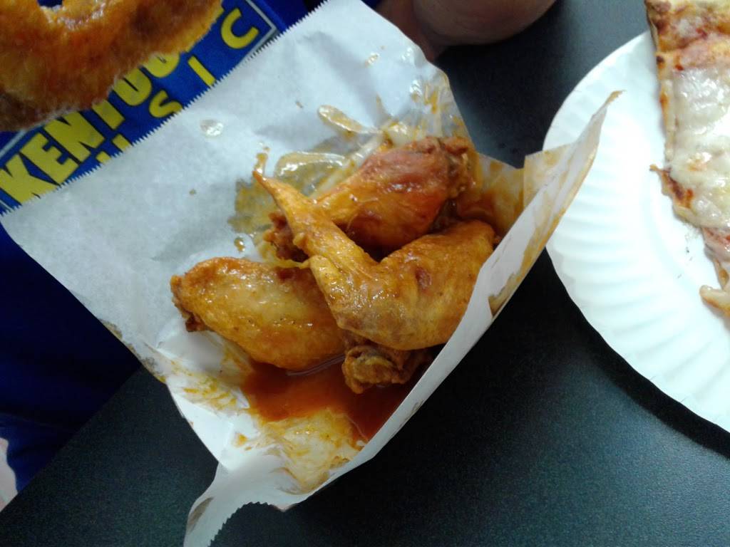 Munchies Pizza & Wings | restaurant | 11208 E Dr Martin L King Jr Bl, 8359, Seffner, FL 33584, USA | 8136575600 OR +1 813-657-5600