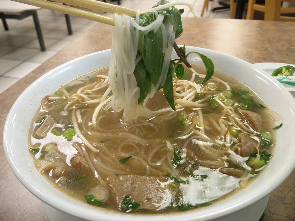 PHO VN | restaurant | 1930 W Thunderbird Rd, Phoenix, AZ 85023, USA | 6233744824 OR +1 623-374-4824