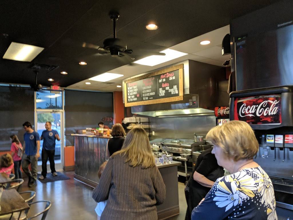 The Craft Burger | restaurant | 5184 Caldwell Mill Rd, Birmingham, AL 35244, USA | 2059950003 OR +1 205-995-0003