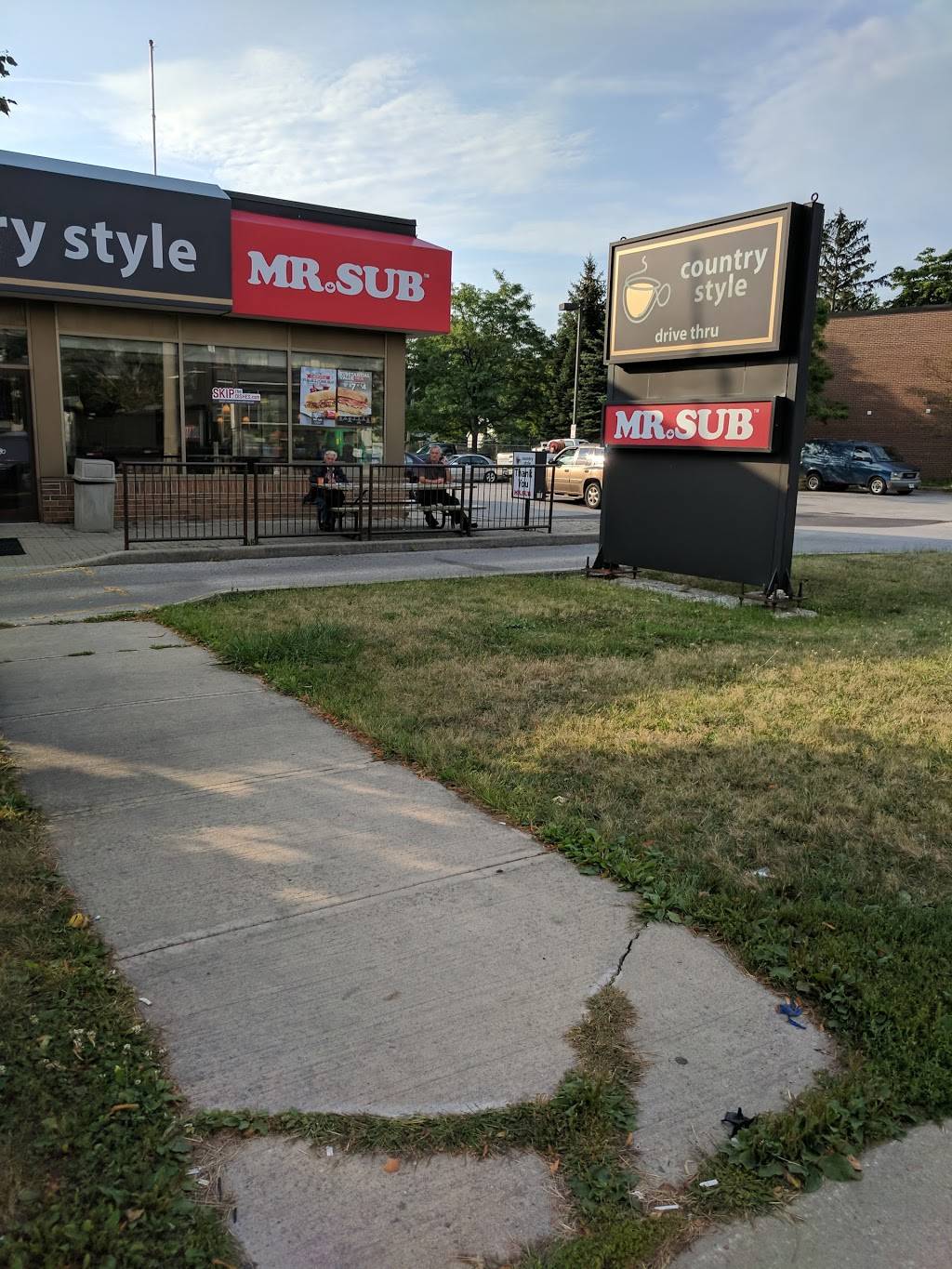 Country Style | restaurant | 364 Lakeshore Rd E, Mississauga, ON L5G 1H5, Canada | 2898651200 OR +1 289-865-1200