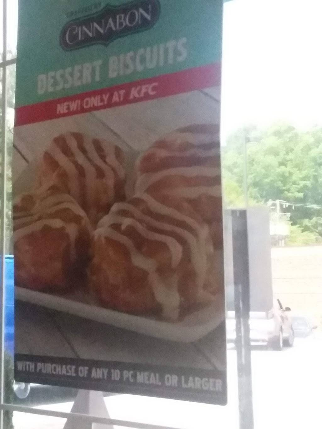 KFC | meal takeaway | 2005 S Main St, Farmville, VA 23901, USA | 4343925656 OR +1 434-392-5656