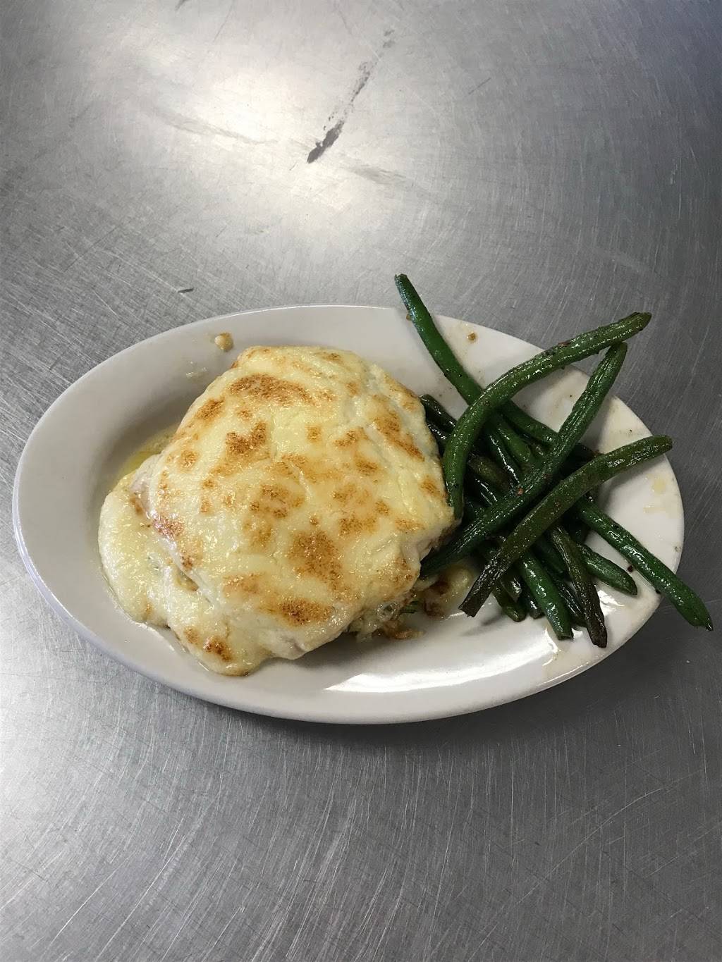 New London Steak House | restaurant | 3489, 4312 New London Rd, Forest, VA 24551, USA | 4345253826 OR +1 434-525-3826