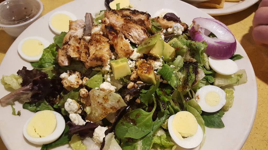 California Grill | restaurant | 912 Vestal Pkwy E, Vestal, NY 13850, USA | 6077414062 OR +1 607-741-4062