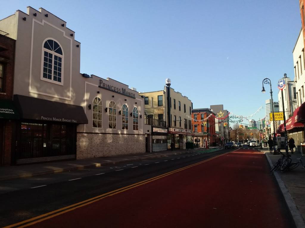 Gourmet Deli Delight | meal takeaway | 101 Nassau Ave, Brooklyn, NY 11222, USA | 7183498888 OR +1 718-349-8888