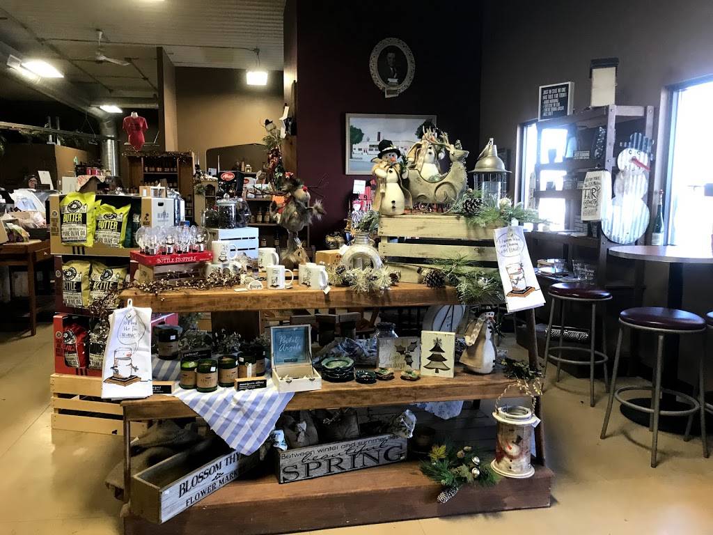 Blossoms Cheese Store | cafe | 220 Bohemia Dr, Denmark, WI 54208, USA | 9208632397 OR +1 920-863-2397